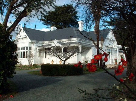 Huonville Guesthouse - Accommodation Sunshine Coast 2