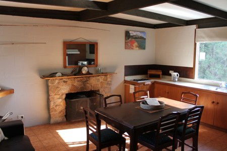 Flinders Island Cabin Park And Car Hire - Accommodation Sunshine Coast 3