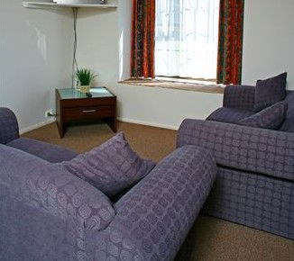 Fox And Hounds Inn - Accommodation Sunshine Coast 2