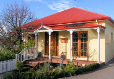 Quayside Cottages - Accommodation Sunshine Coast 2