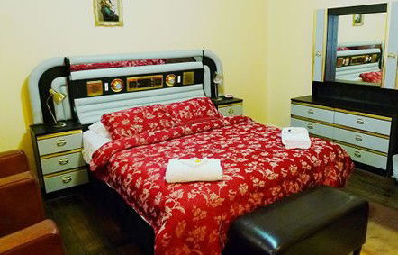 Edinburgh Gallery Bed & Breakfast - Accommodation Sunshine Coast 3