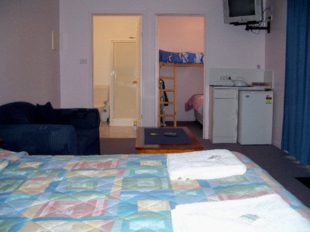 Sunset Beach Cabins - Accommodation Sunshine Coast 1