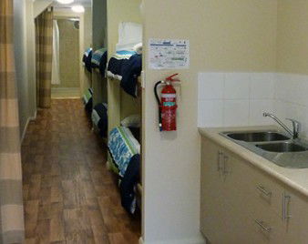 Southport Hotel And Caravan Park - Accommodation Sunshine Coast 2