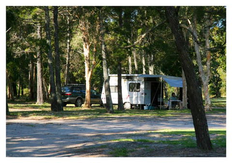 Rainbow Waters Holiday Park - Accommodation Sunshine Coast 3