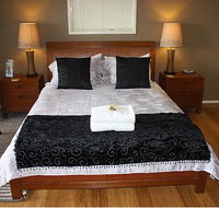 At Sunrise Cottages - Accommodation Sunshine Coast