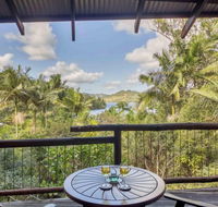 Secrets on the Lake - Accommodation Sunshine Coast
