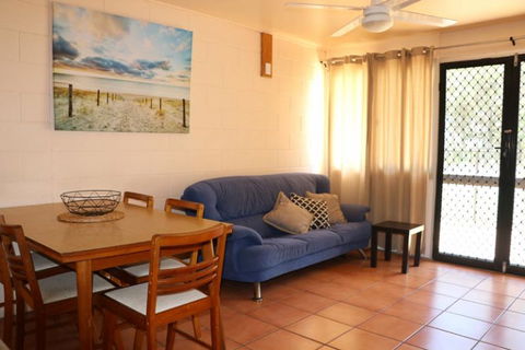 Pippies Beachhouse - Accommodation Sunshine Coast 1