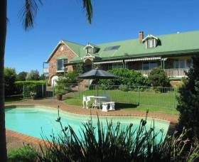 The Lodge - Far Meadow - Accommodation Sunshine Coast 0