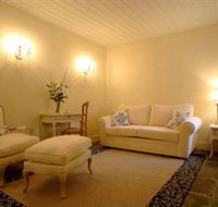 Montrose of Ballarat - Montrose Cottage - Accommodation Sunshine Coast