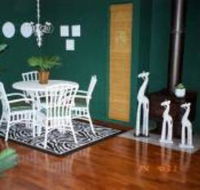 Chalet Chic - Accommodation Sunshine Coast