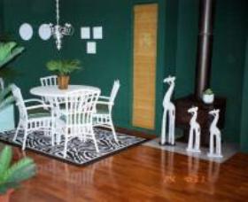 Chalet Chic - Accommodation Sunshine Coast 0