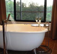 Melawondi Spring Retreat - Accommodation Sunshine Coast