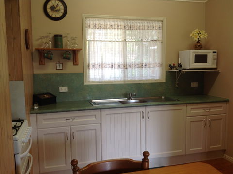 Maleny Country Cottages - Accommodation Sunshine Coast 2