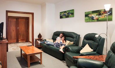 Artisan Spa Views Bed And Breakfast Cottage - Accommodation Sunshine Coast 2