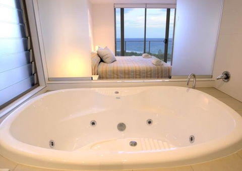 Rainbow Sea Resort - Accommodation Sunshine Coast 4