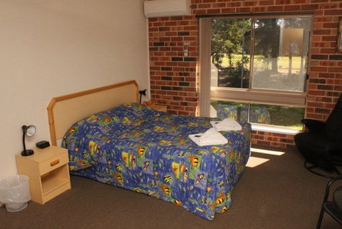 Golf View Motel - Accommodation Sunshine Coast 2
