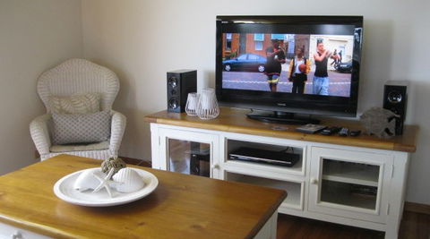 Tranquility Beach House - Accommodation Sunshine Coast 2