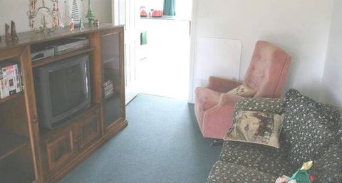 Christmas Tree Cottage - Accommodation Sunshine Coast 4