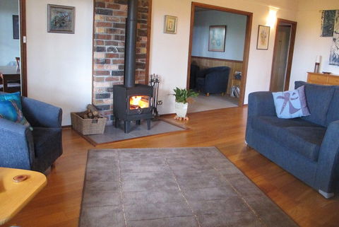 Interludes Cottages At Bawley Point - Accommodation Sunshine Coast 3