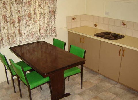 Berringer Lake Holiday Cottages - Accommodation Sunshine Coast 1