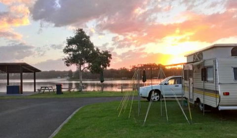 Burrill Lake Tourist Park - Accommodation Sunshine Coast 3