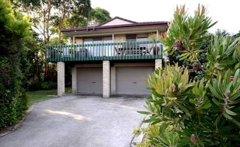 Callala Beach Front - Accommodation Sunshine Coast 3