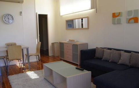 A Husky Sea-Esta - Accommodation Sunshine Coast 4