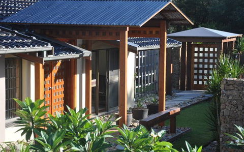 Beachfront House - Accommodation Sunshine Coast 3