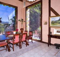 Castle On The Hill Bed and Breakfast - Accommodation Sunshine Coast