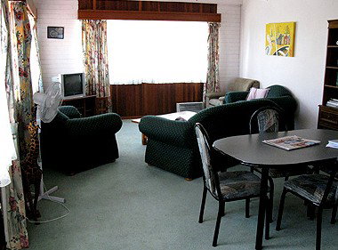 Edge Guest Rooms - Accommodation Sunshine Coast 2