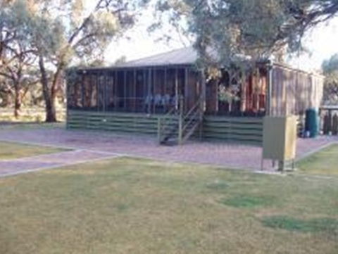 Elphicks Island Lodge - Accommodation Sunshine Coast 2