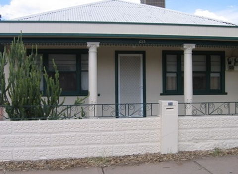 Bettys Cottage - Accommodation Sunshine Coast 0