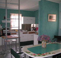 Lavender and Lace Cottage - Accommodation Sunshine Coast