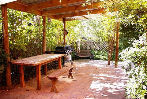 Ellstanmor Country Guesthouse - Accommodation Sunshine Coast 3