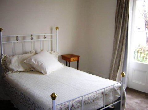 Cooma Cottage - Accommodation - Accommodation Sunshine Coast 1