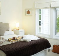 Andreas White House - Accommodation Sunshine Coast