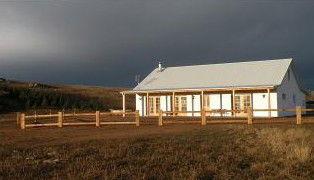 Lachney Cottage - Accommodation Sunshine Coast 2