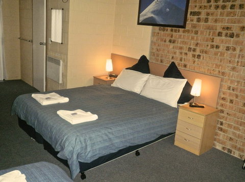 Aalberg Chalet Jindabyne - Accommodation Sunshine Coast 2