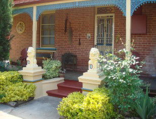 Tumut Accommodation Sefton House - Accommodation Sunshine Coast 1