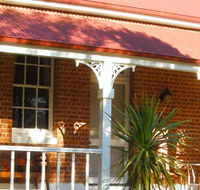 Araluen Old Courthouse Bed and Breakfast - Accommodation Sunshine Coast