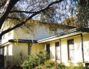 Arcadia House - Accommodation Sunshine Coast 0