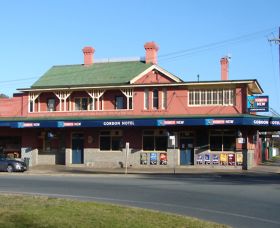 Gordon Hotel - Accommodation Sunshine Coast 0