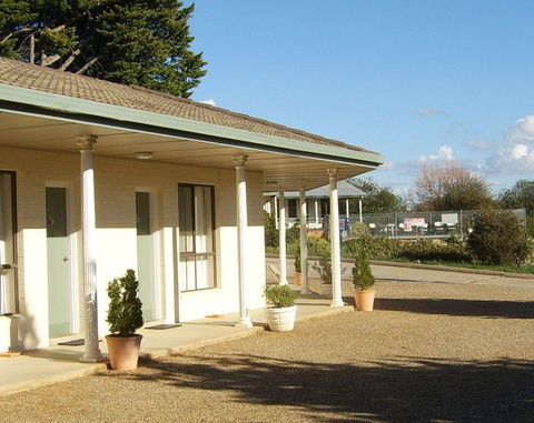Garden Motor Inn - Accommodation Sunshine Coast 1