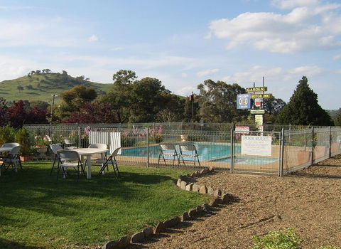 Garden Motor Inn - Accommodation Sunshine Coast 3
