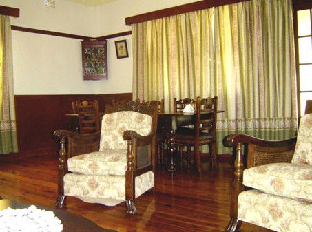 Gundagai Historic Cottages Bed And Breakfast - Accommodation Sunshine Coast 3