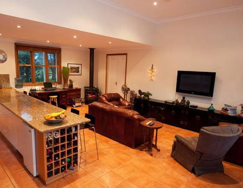 Bright On The Murray - Accommodation Sunshine Coast 1