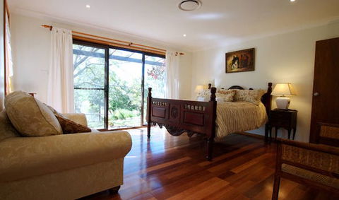 Cicada Country House - Accommodation Sunshine Coast 3
