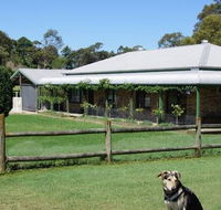 Blackthorn Hill Retreat - Accommodation Sunshine Coast