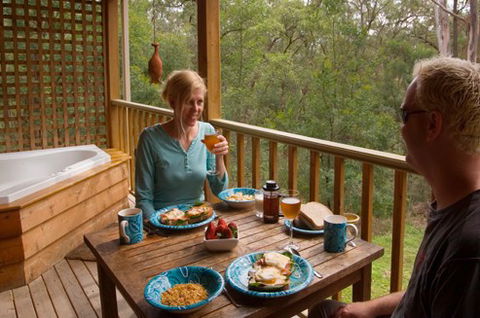 Bingle Tree Retreat - Accommodation Sunshine Coast 4