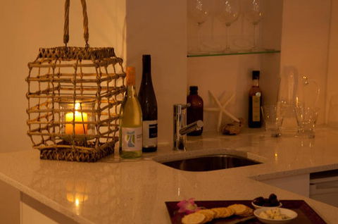 Bella's On The Bay - Accommodation Sunshine Coast 2